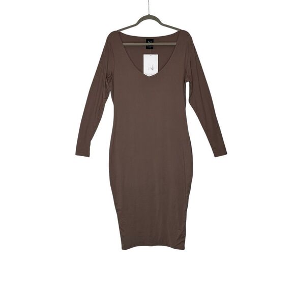 Naked Wardrobe Taupe V Neck Long Sleeve Midi Dress | 2X - Picture 2 of 6
